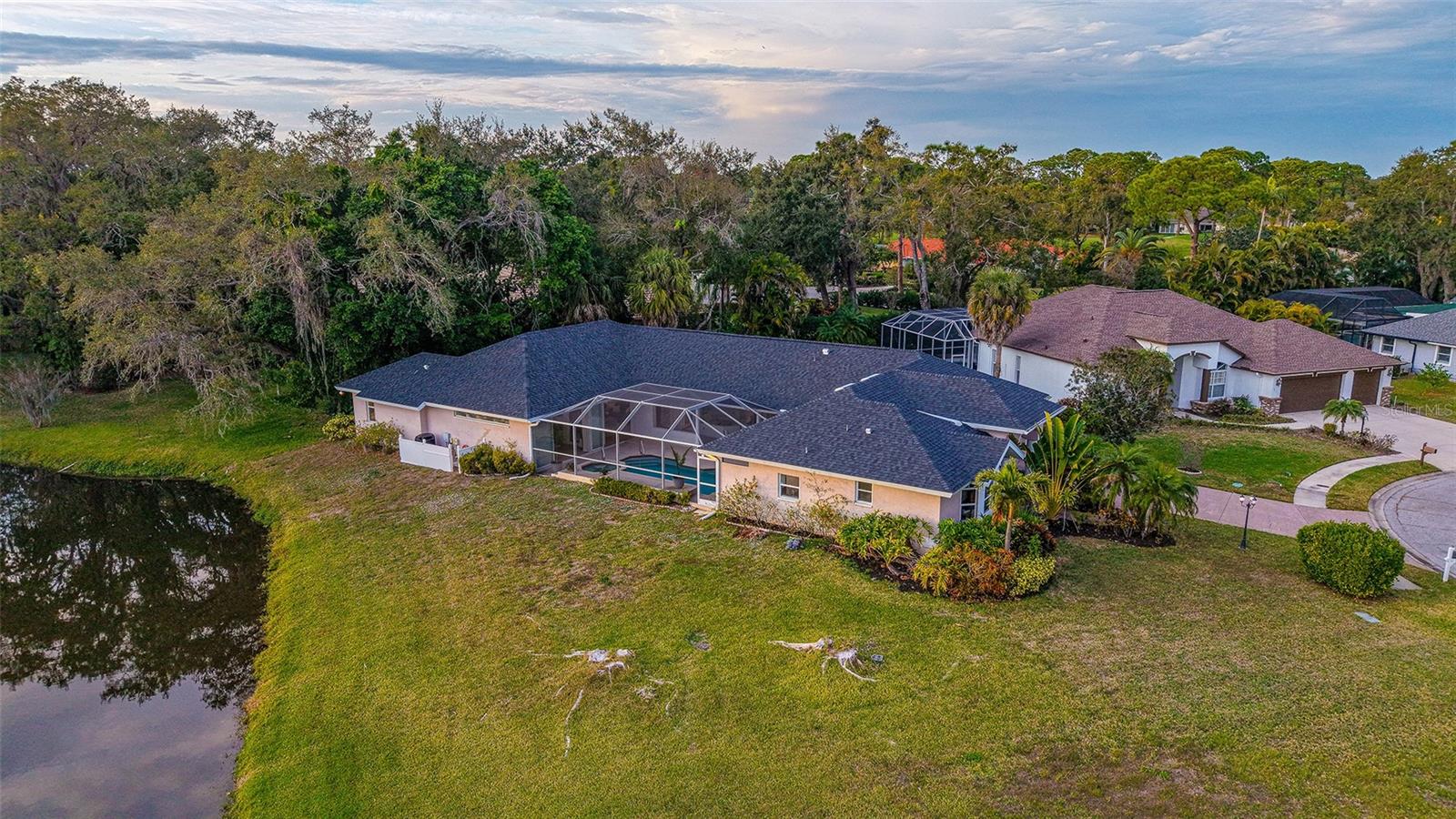 MISTY OAKS - Residential