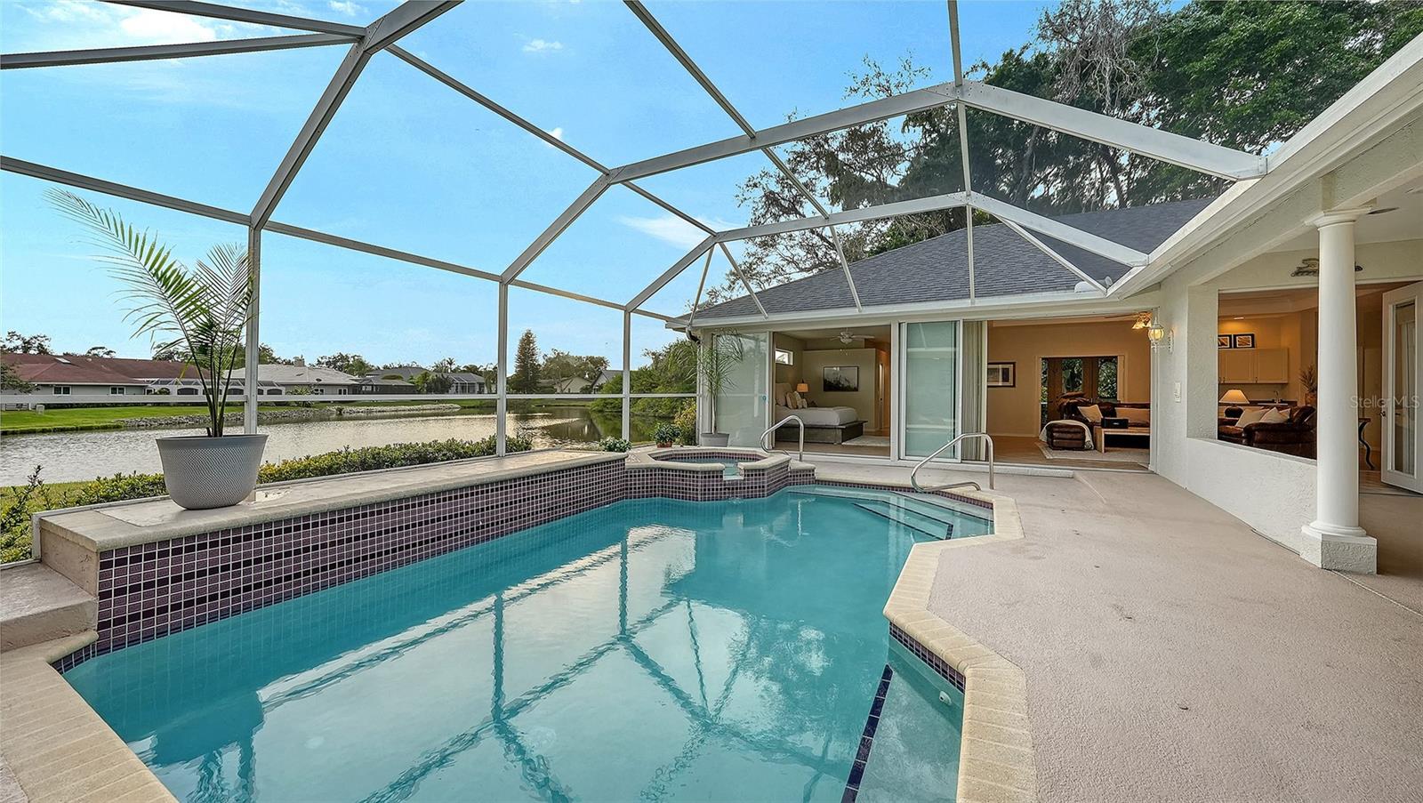 MISTY OAKS - Residential