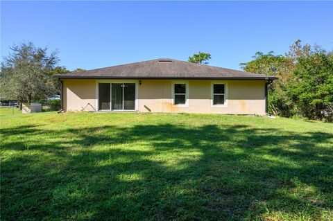 A home in APOPKA