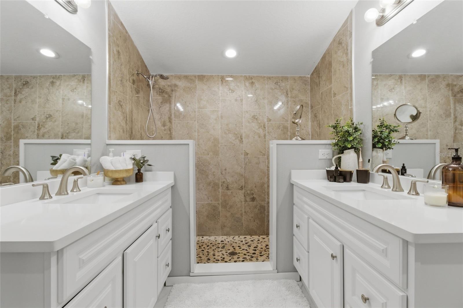 BONITA - Residential