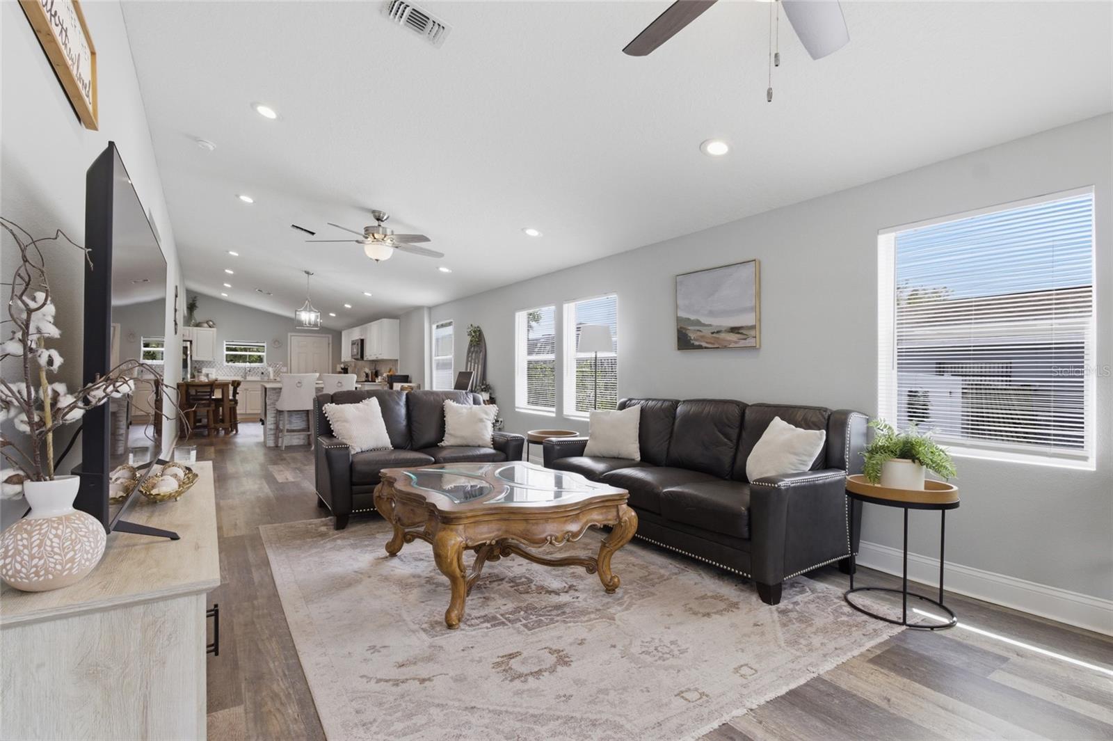 BONITA - Residential