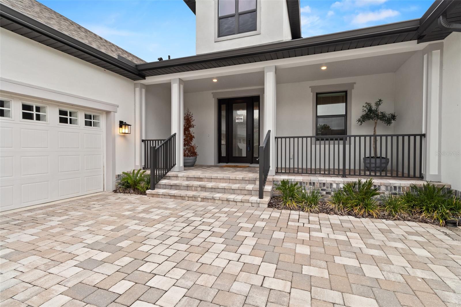 5583 SUMMIT VIEW DRIVE