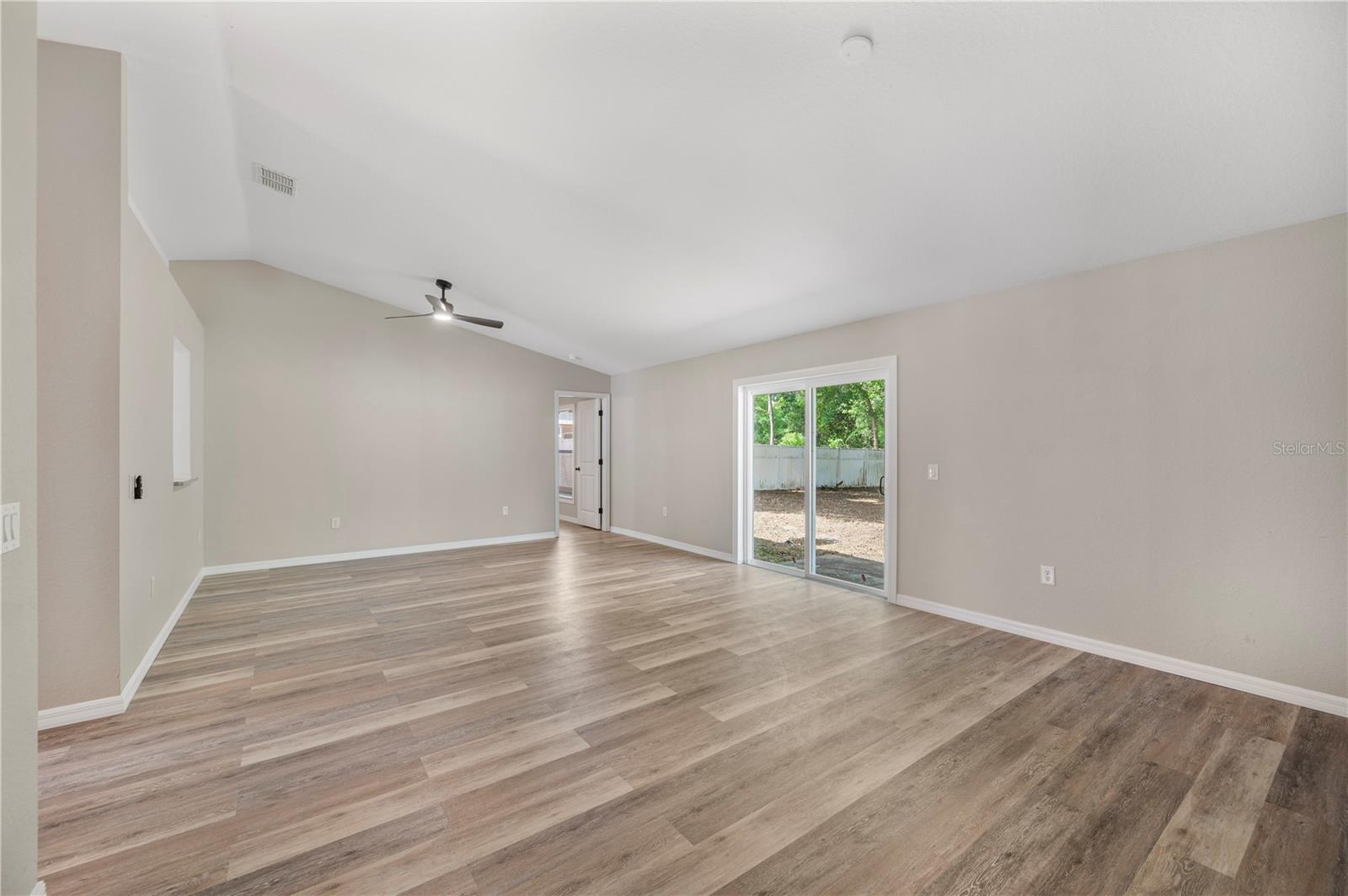 SPIVEY GLEN - Residential