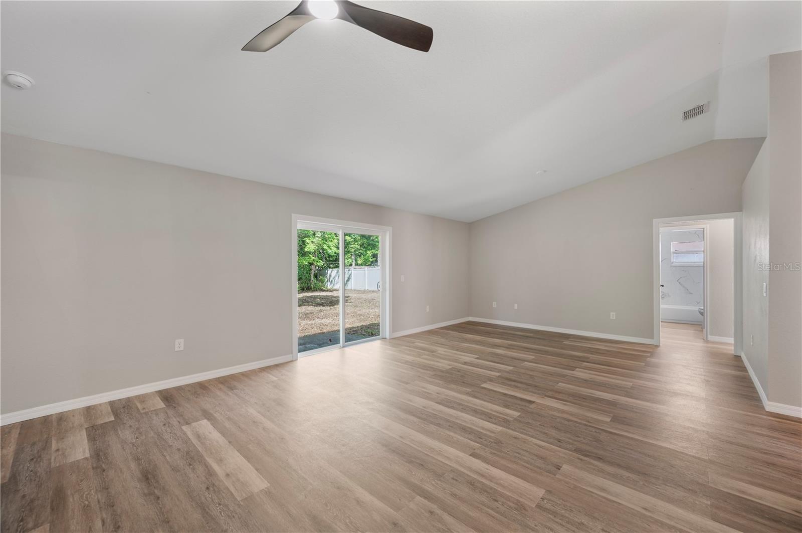 SPIVEY GLEN - Residential