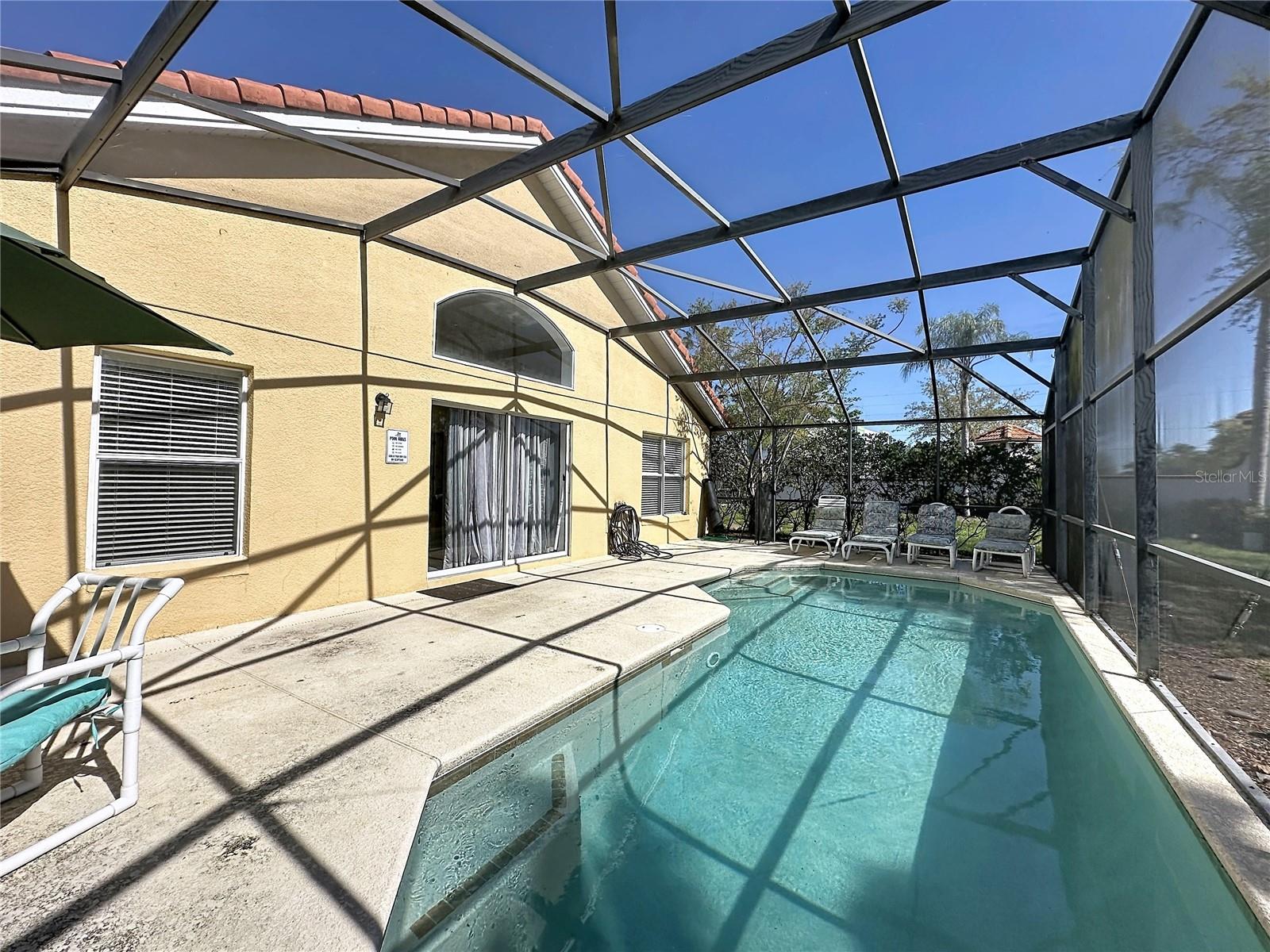 AVIANA PH 01 - Residential