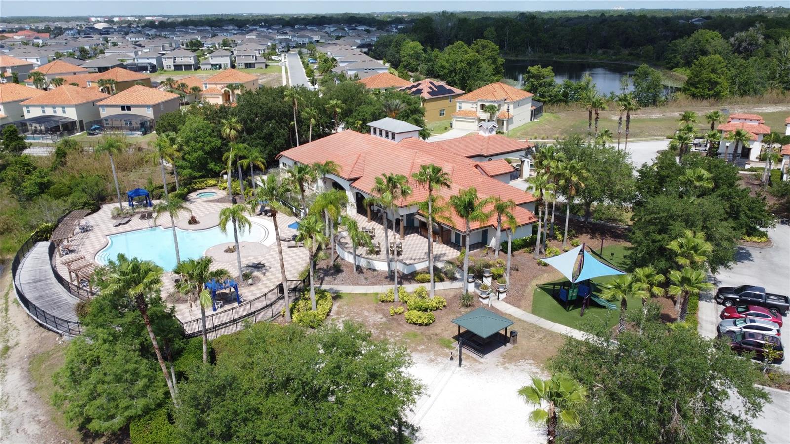 AVIANA PH 01 - Residential