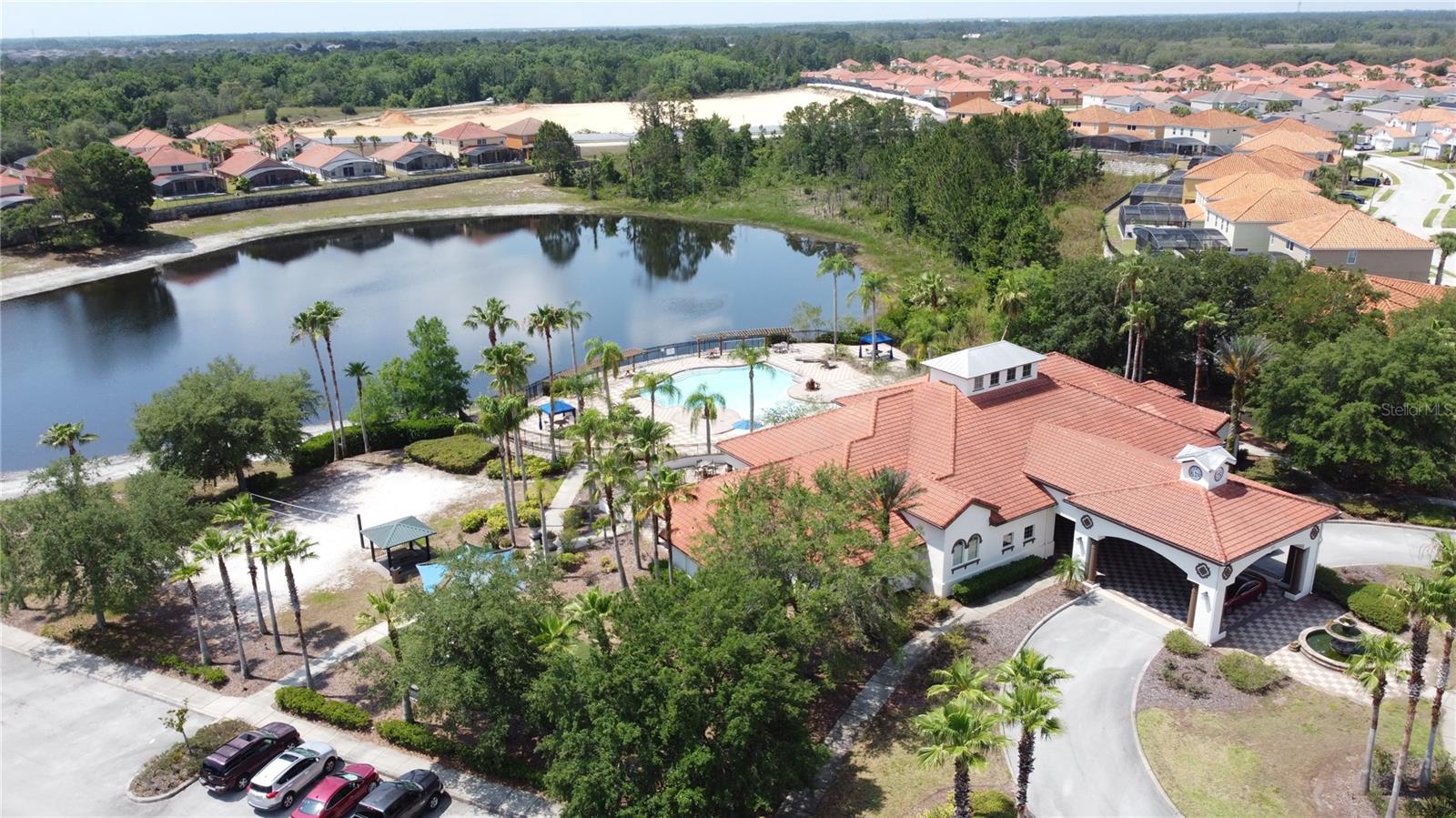 AVIANA PH 01 - Residential