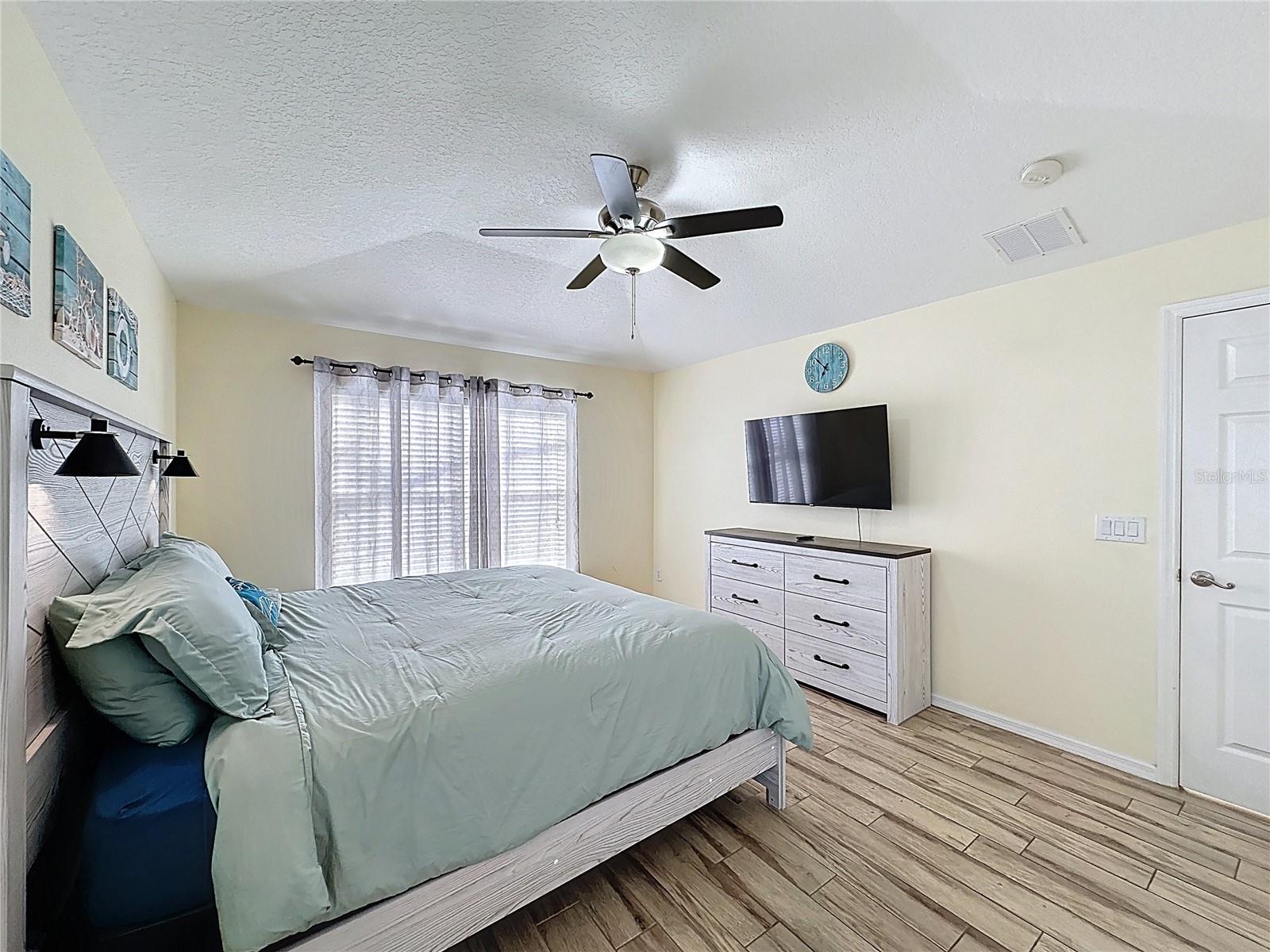 AVIANA PH 01 - Residential