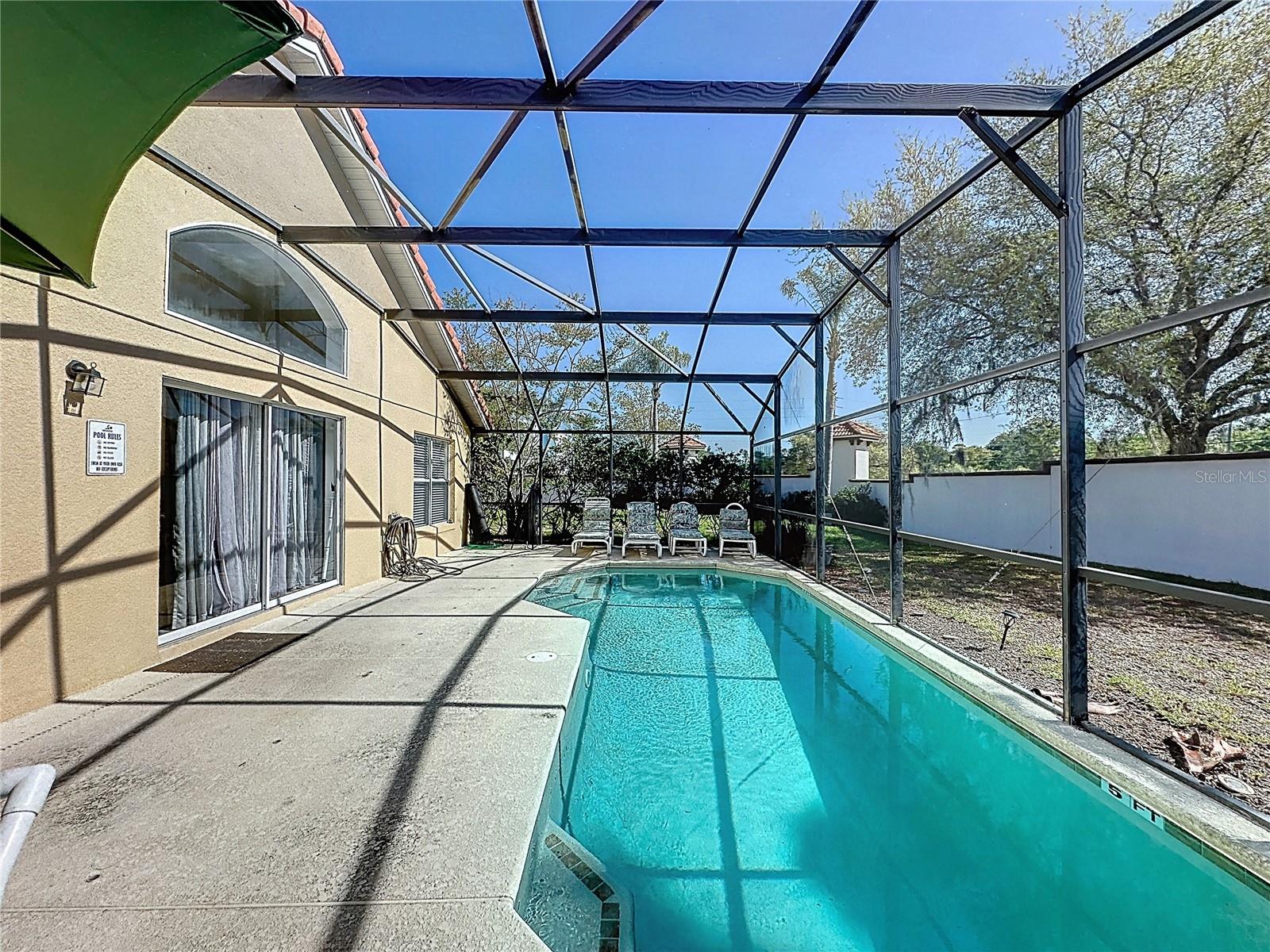 AVIANA PH 01 - Residential