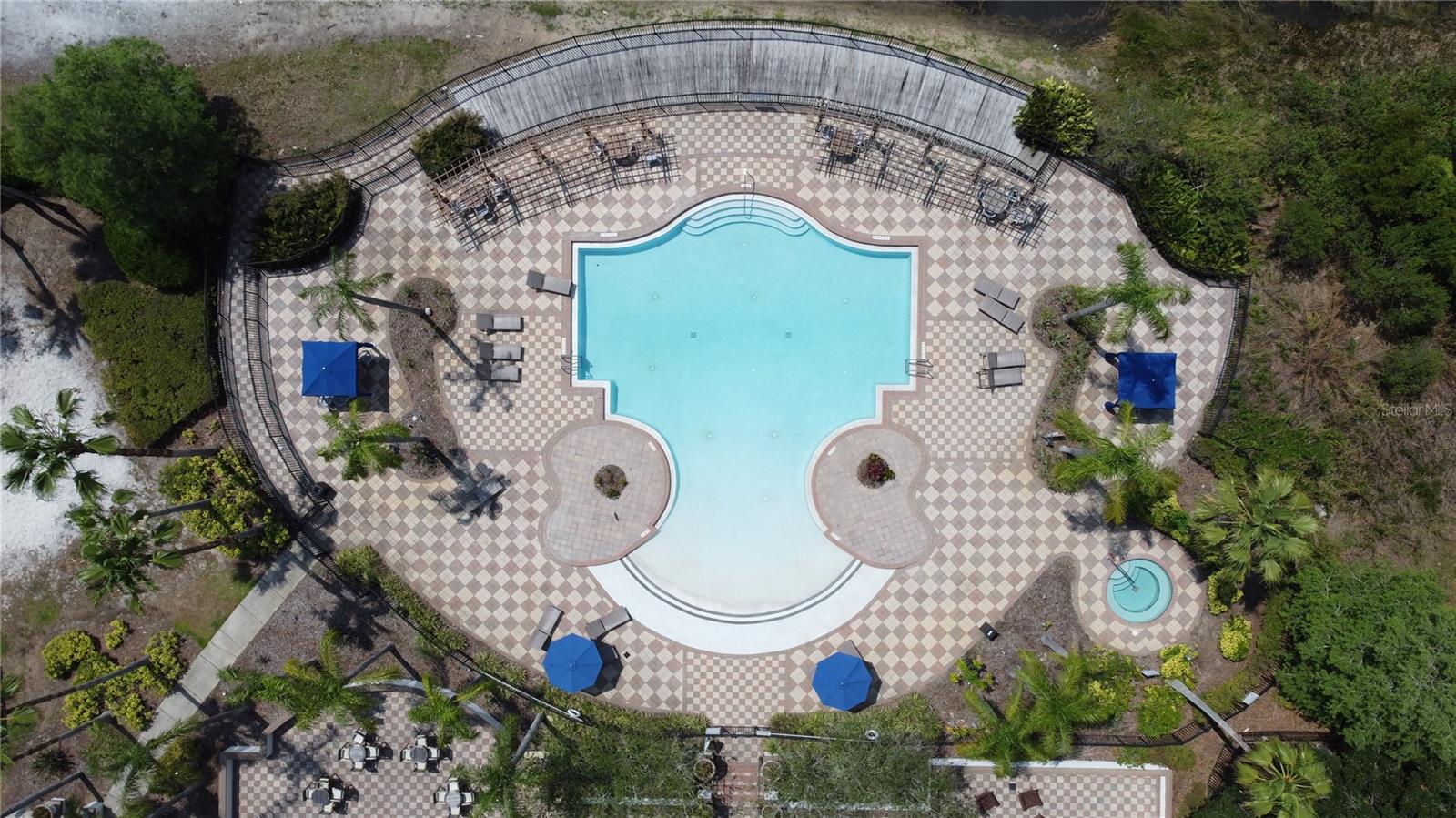 AVIANA PH 01 - Residential