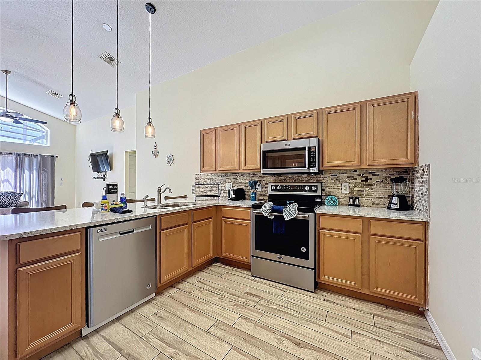 AVIANA PH 01 - Residential