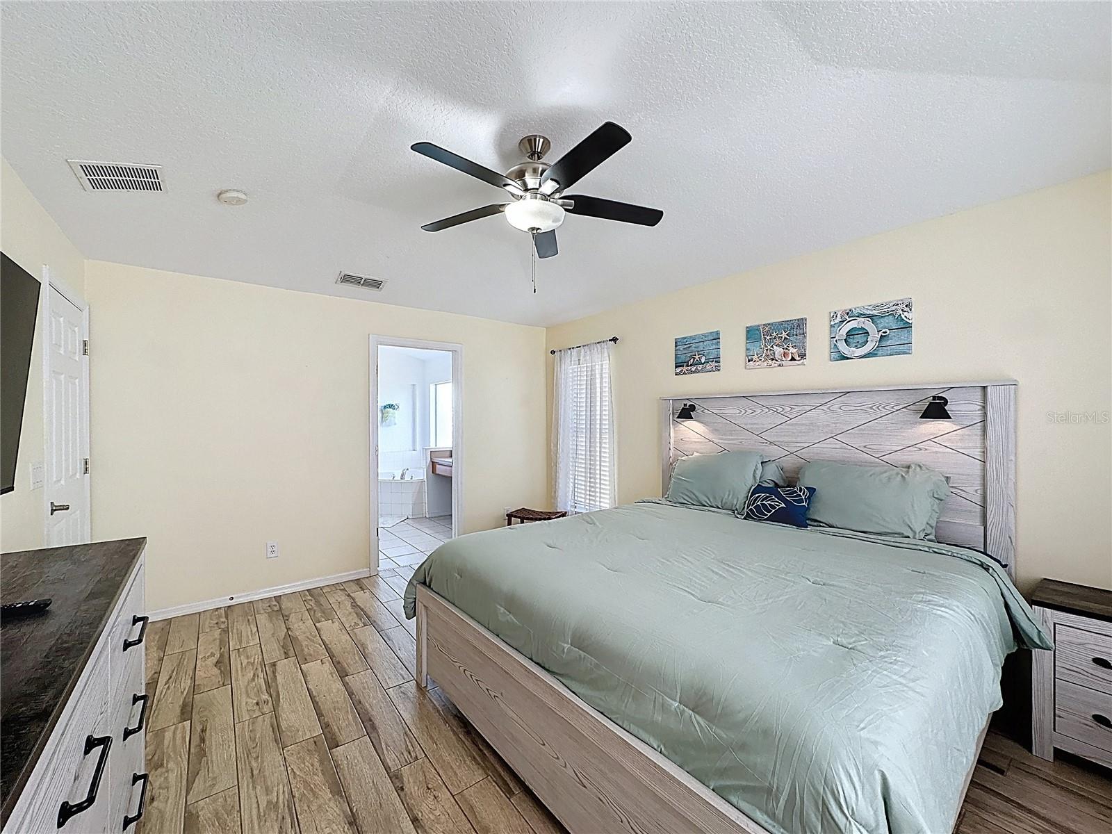 AVIANA PH 01 - Residential