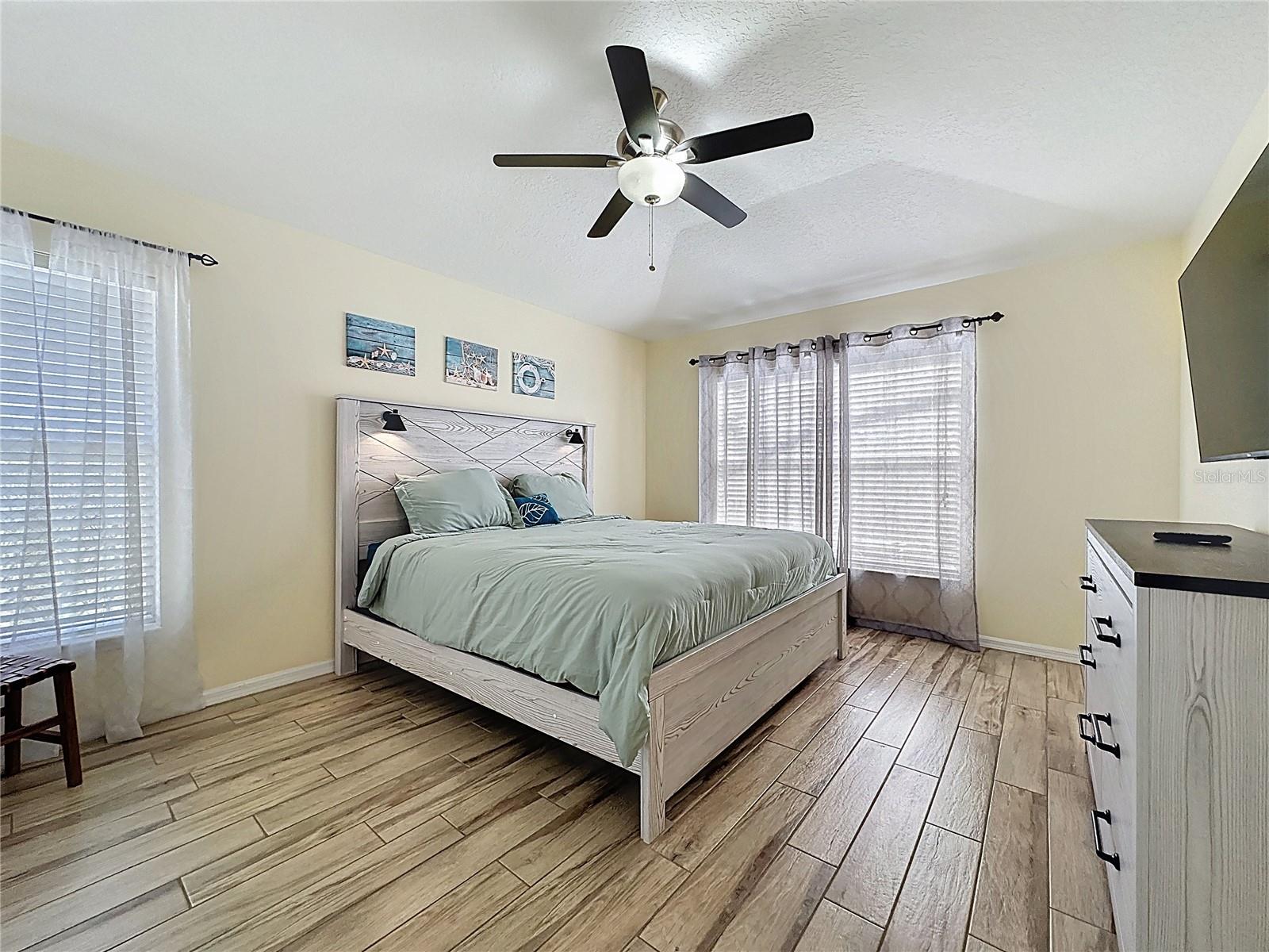 AVIANA PH 01 - Residential