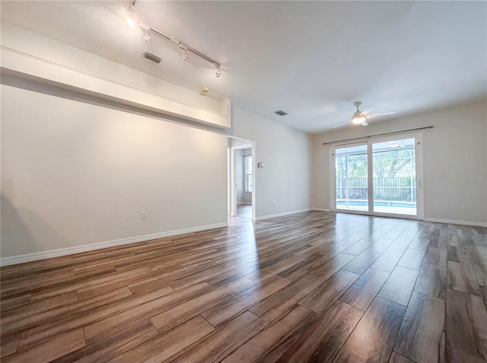 COVINGTON PARK PH 1A - Residential