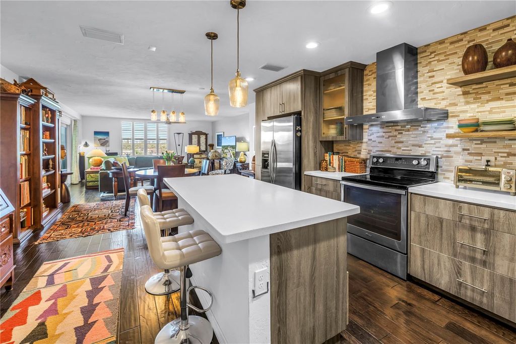 Photo of 4651 1st Street NE #402, St Petersburg, FL 33703 (MLS # TB8450164)