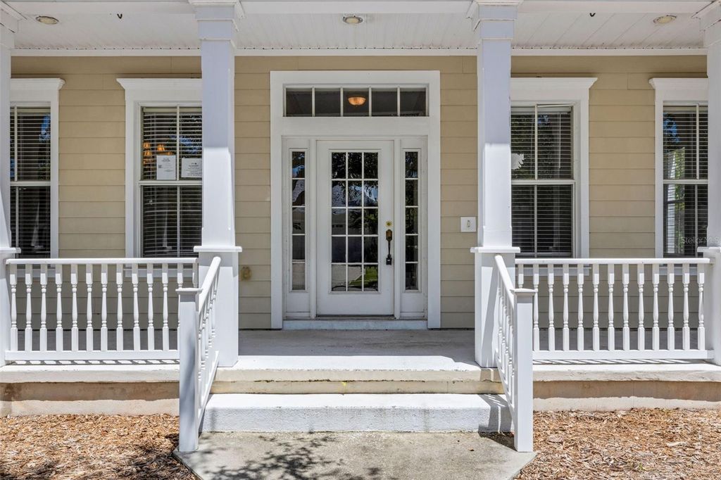 Photo of 405 Islebay Drive, Apollo Beach, FL 33572 (MLS # TB8398368)