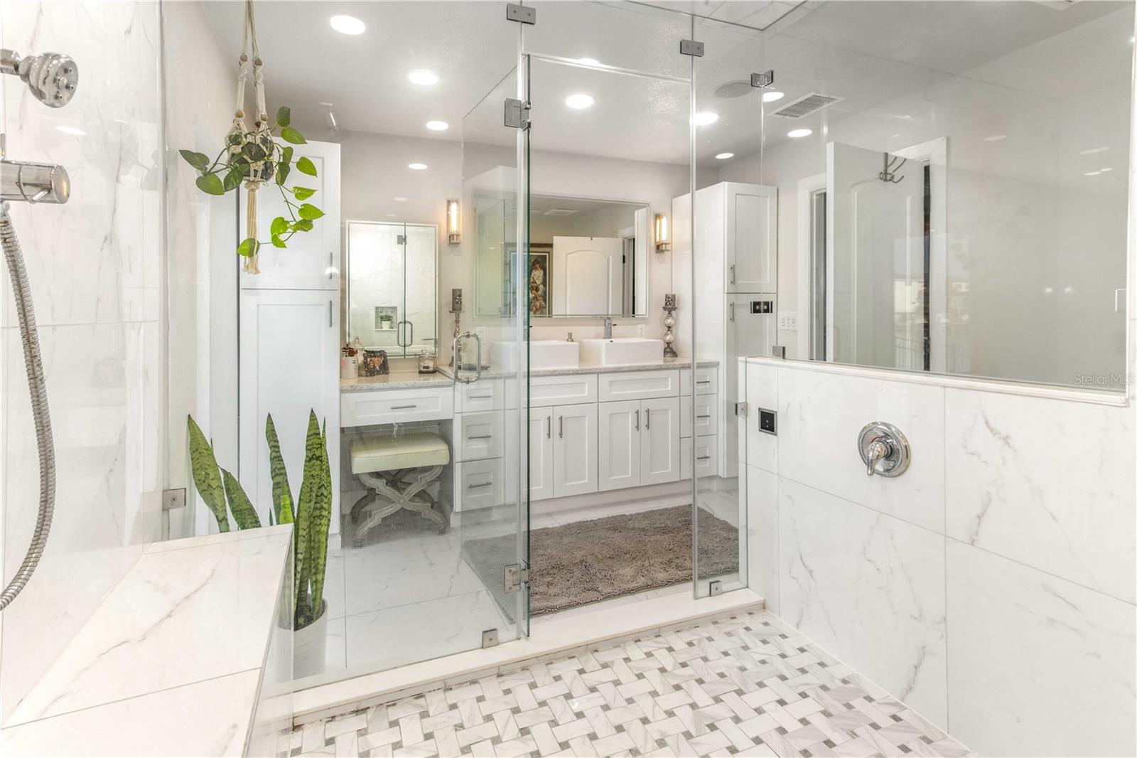 ISLAND ESTATES OF CLEARWATER UNIT 6-A - Residential