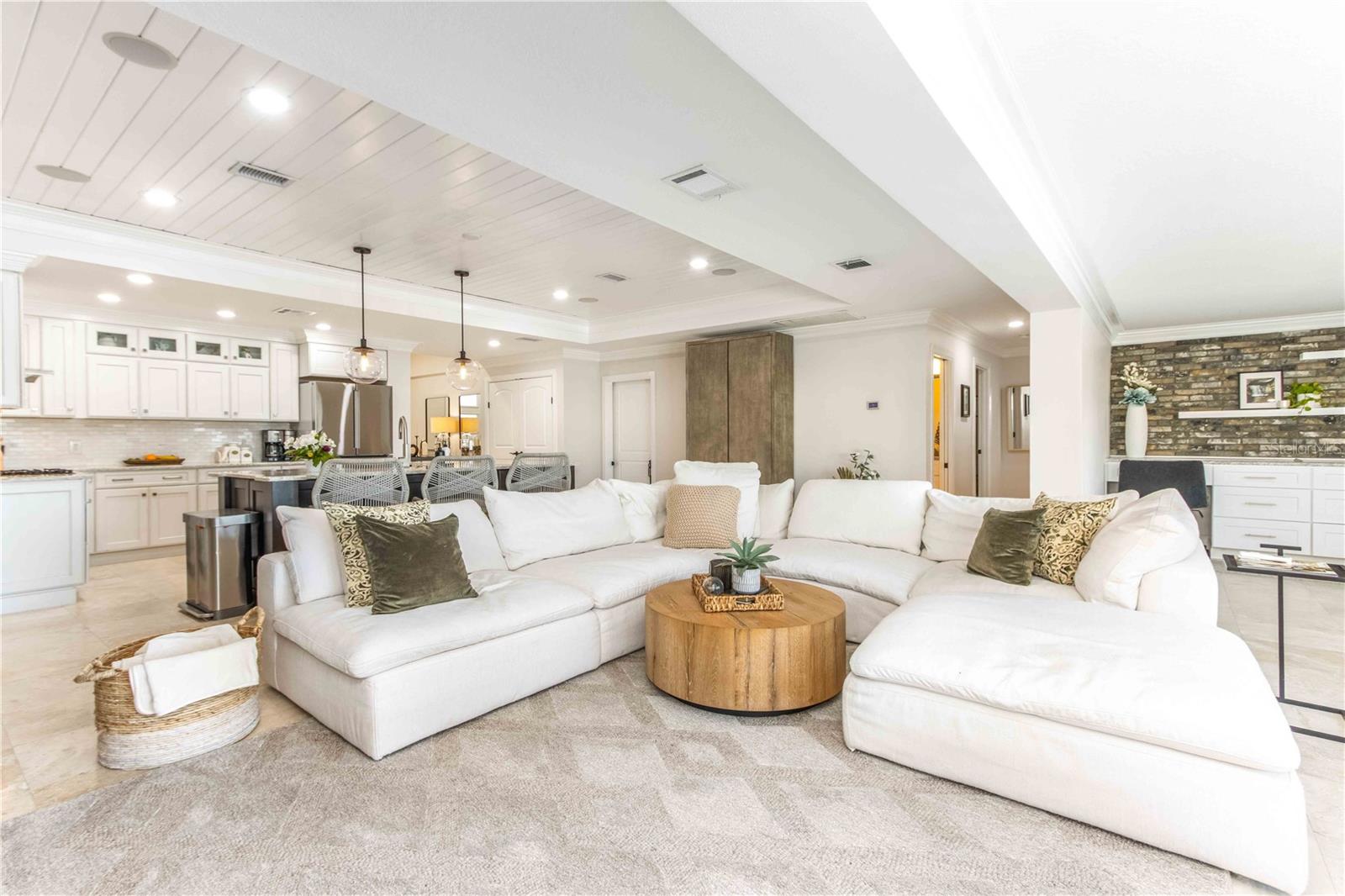 ISLAND ESTATES OF CLEARWATER UNIT 6-A - Residential