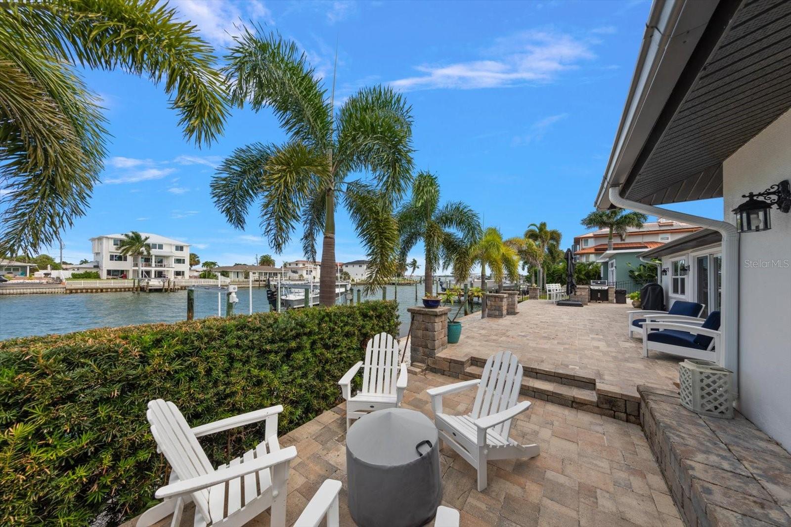 430 PALM ISLAND SE