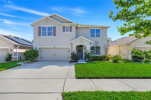 Photo of 1514 Diamond Loop Drive, Kissimmee, FL 34744 (MLS # O6343278)