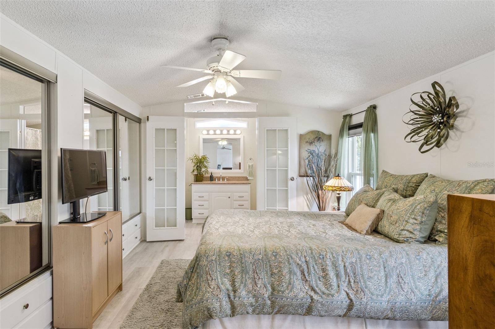 WALK IN WATER VILLAGE - Residential