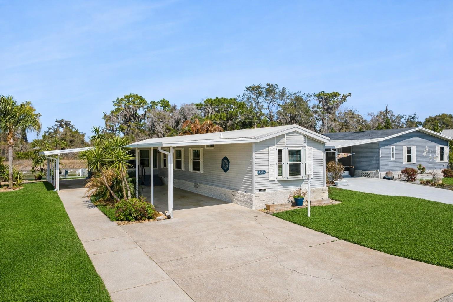 WALK IN WATER VILLAGE - Residential