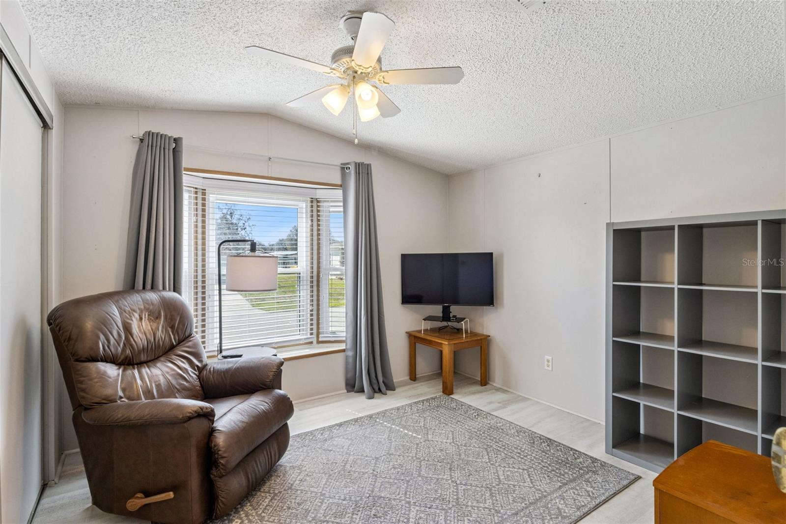 WALK IN WATER VILLAGE - Residential