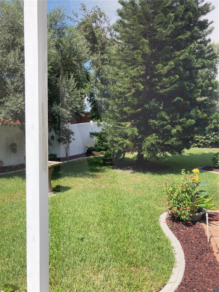 BEACON WOODS EAST - Residential