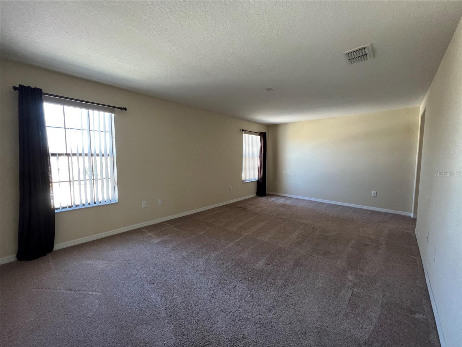 LIVE OAK PRESERVE 2C VILLAGES - Residential Lease