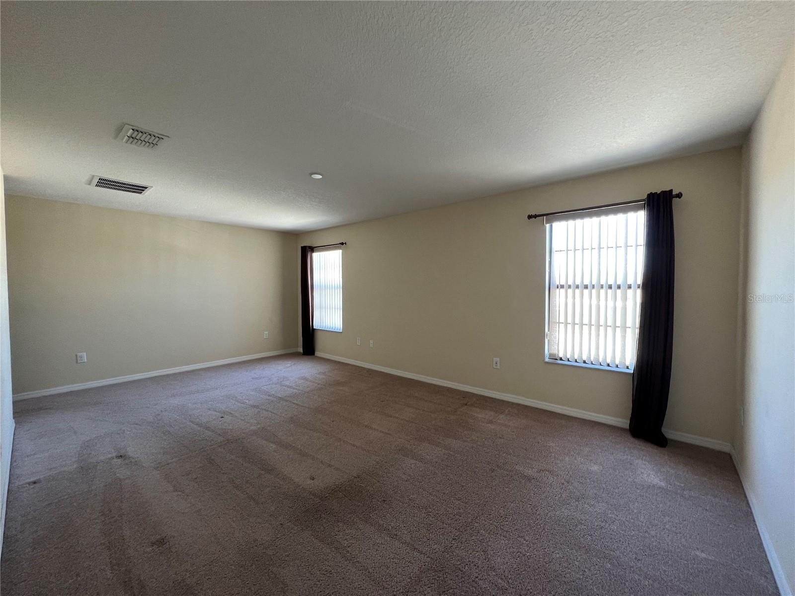 LIVE OAK PRESERVE 2C VILLAGES - Residential Lease