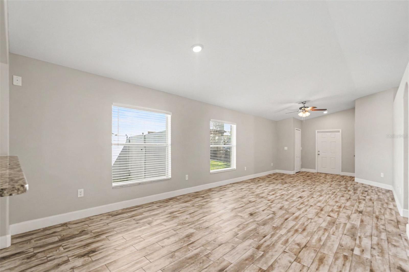 1952 HAWKS VIEW DRIVE