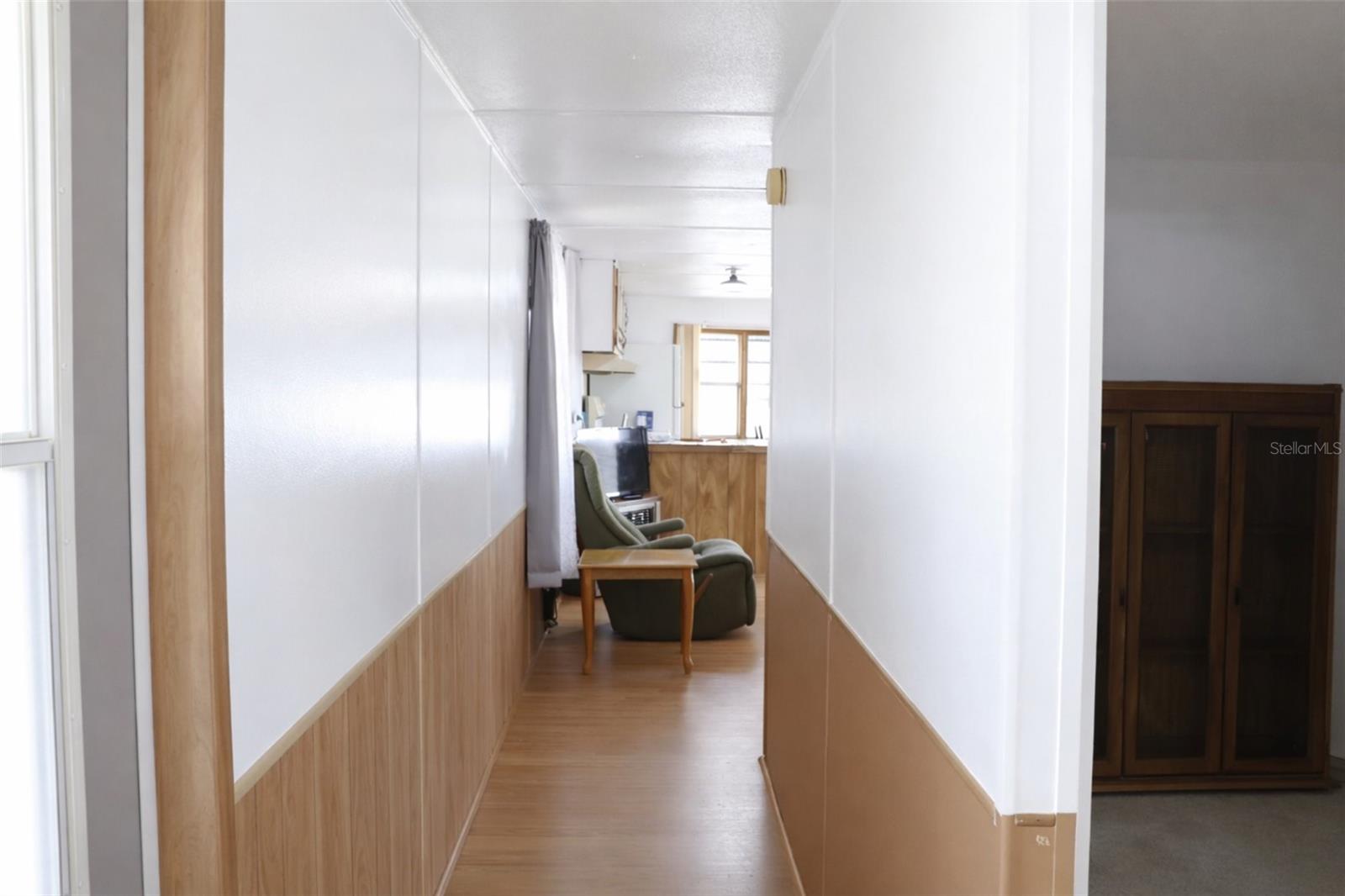 OAKS ROYAL MOBILE HOME SUB - Residential