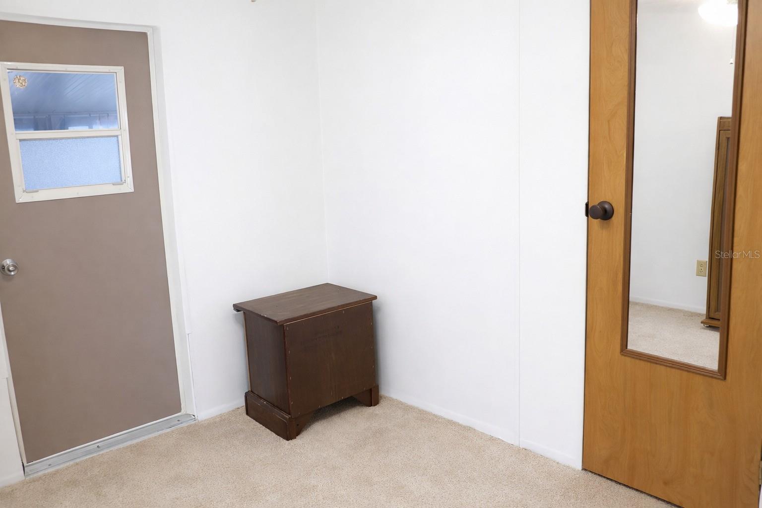 OAKS ROYAL MOBILE HOME SUB - Residential