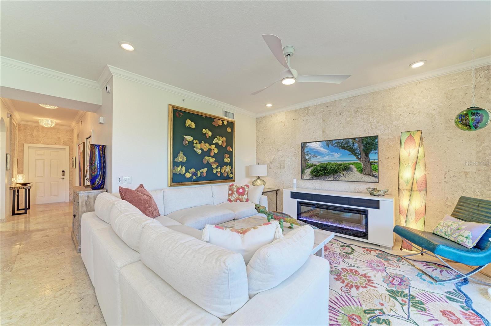 RIVER STRAND - Residential