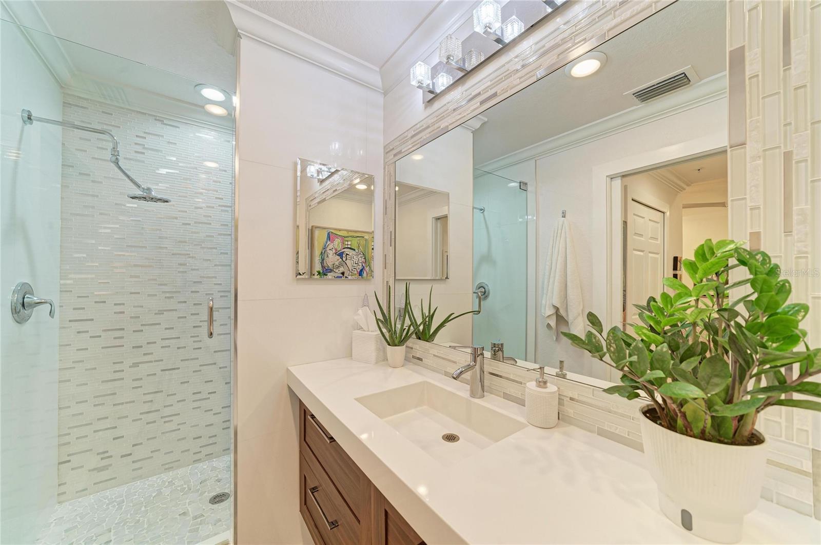 RIVER STRAND - Residential