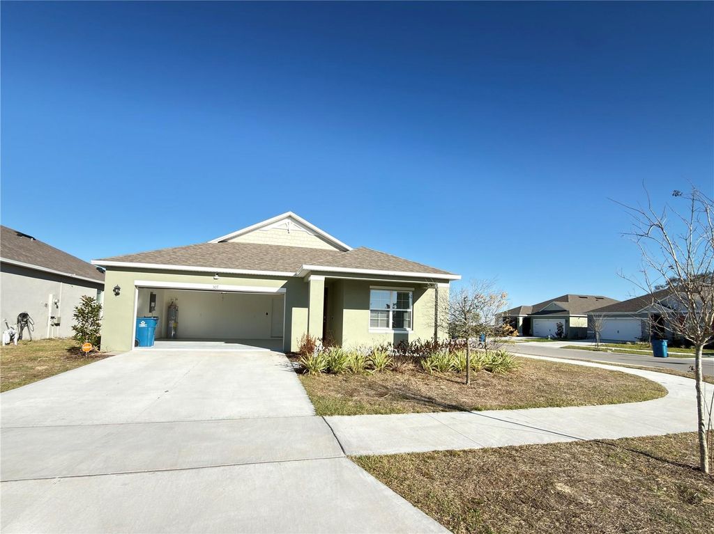 Photo of 307 Taylor Groves Street, Lake Wales, FL 33898 (MLS # S5145747)