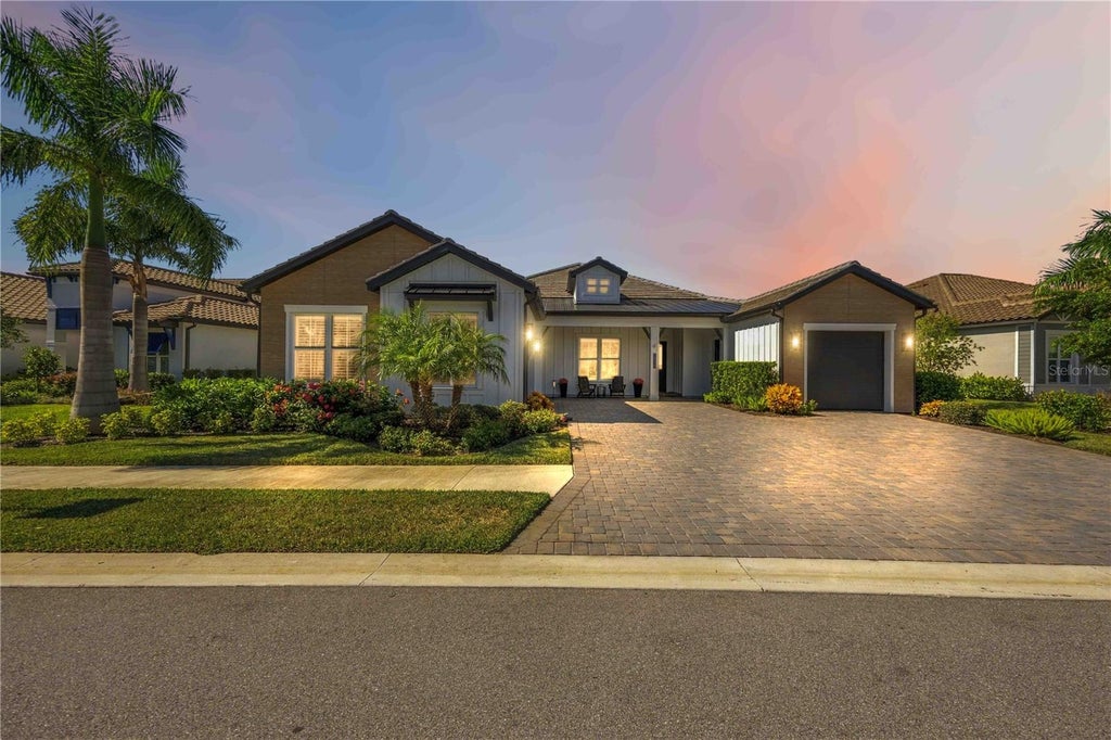 Photo of 18035 Home Run Drive, Venice, FL 34293 (MLS # A4710351)