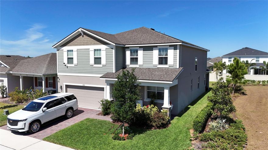 Spacious 6-Bedroom Home with Den on a Corner Lot in the Desirable Waterbrooke Community.
Welcome to this stunning two-story home featuring 6 bedrooms (including a versatile den), 4 full bathrooms, a 2-car garage, and a dedicated laundry room. The open-concept kitchen is a chef’s delight, boasting a built-in oven and microwave, a sleek cooktop with a large range hood, and a beautiful tile backsplash that extends to the ceiling. The spacious kitchen overlooks the living area, creating the perfect setting for gatherings and entertaining.
The first floor includes two bedrooms, one of which can serve as a den or home office, while the remaining four bedrooms are located upstairs. Elegant tile flooring extends throughout the main living areas and bathrooms on the first floor. The home also features 2” wood faux blinds on all windows and a garage door opener for convenience. Step outside to a large covered lanai, complete with ceiling fans—ideal for relaxing or hosting guests.
Situated on a corner lot, this property offers added privacy and curb appeal. As part of the Waterbrooke community, you’ll enjoy access to a resort-style swimming pool, splash pad, fitness center, scenic walking trails, and serene lake views. Conveniently located near hospitals, shopping, dining, and just minutes from the Florida Turnpike, this home combines comfort, style, and accessibility.
Furniture is available for lease upon request.
Schedule your private tour today and see why this Waterbrooke home stands out!