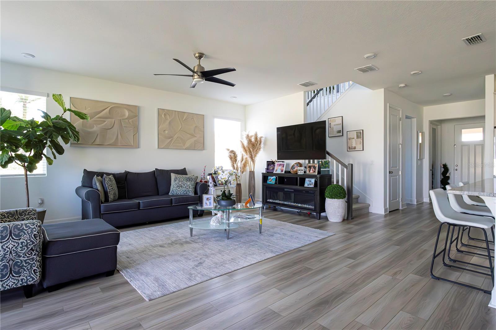 WATERBROOKE PH 3 - Residential Lease