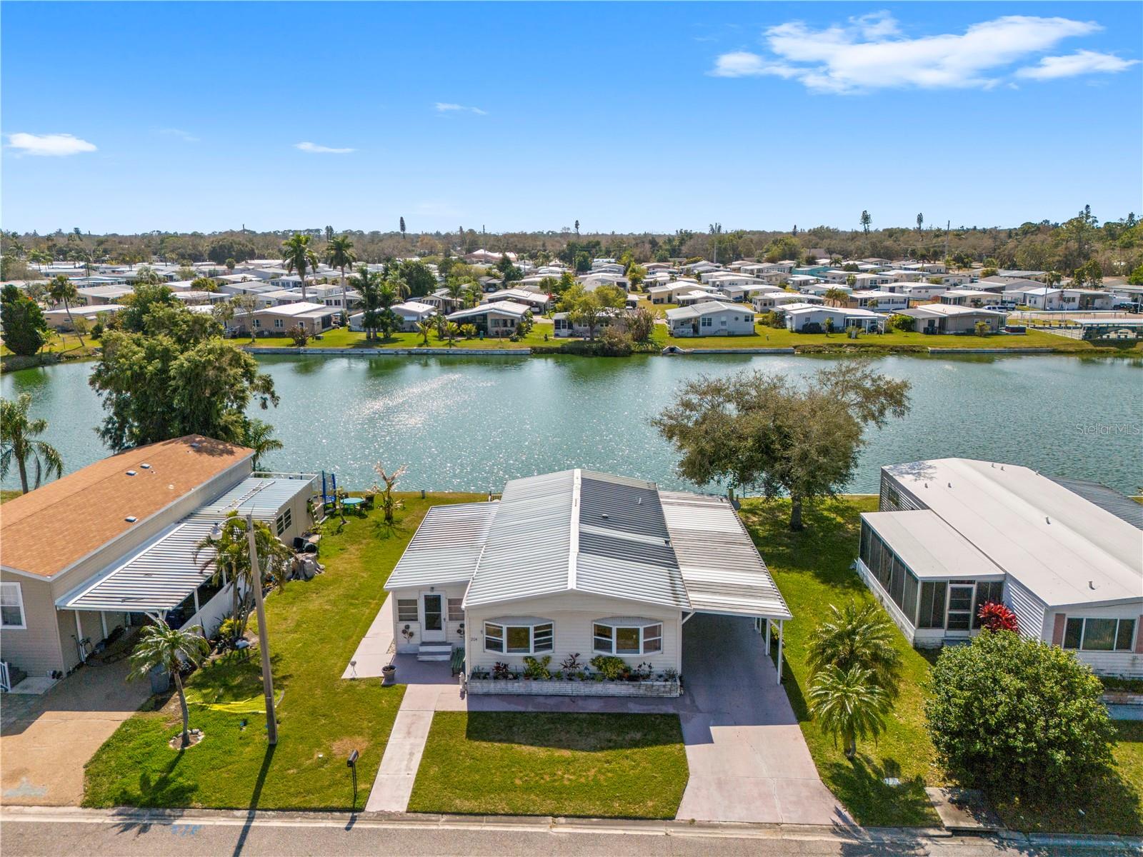 CASA LOMA MOBILEHOME - Residential