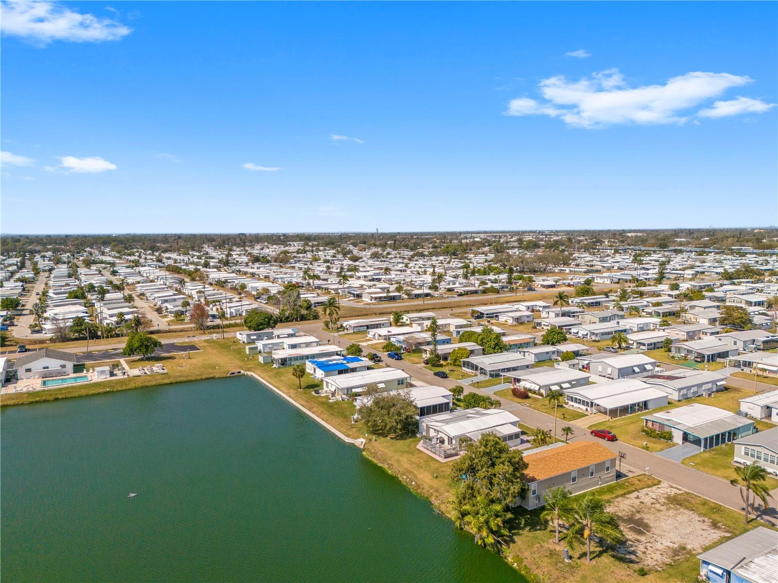 CASA LOMA MOBILEHOME - Residential
