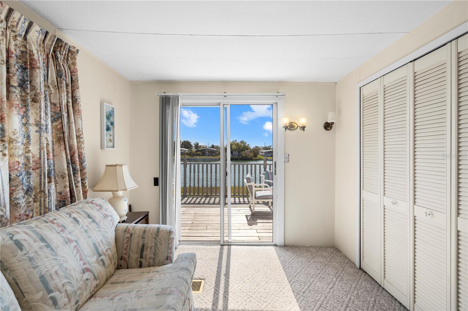 CASA LOMA MOBILEHOME - Residential