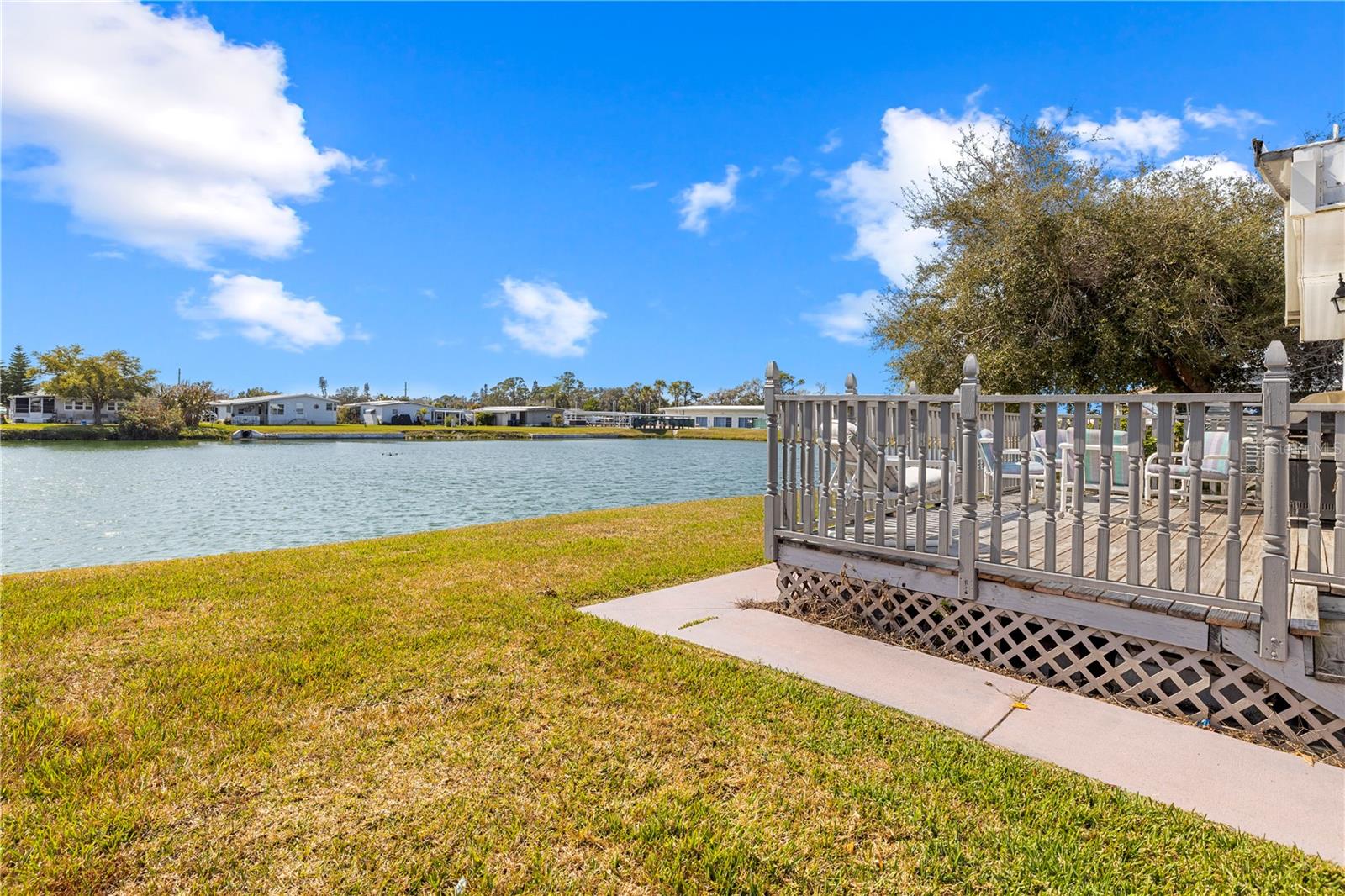 CASA LOMA MOBILEHOME - Residential