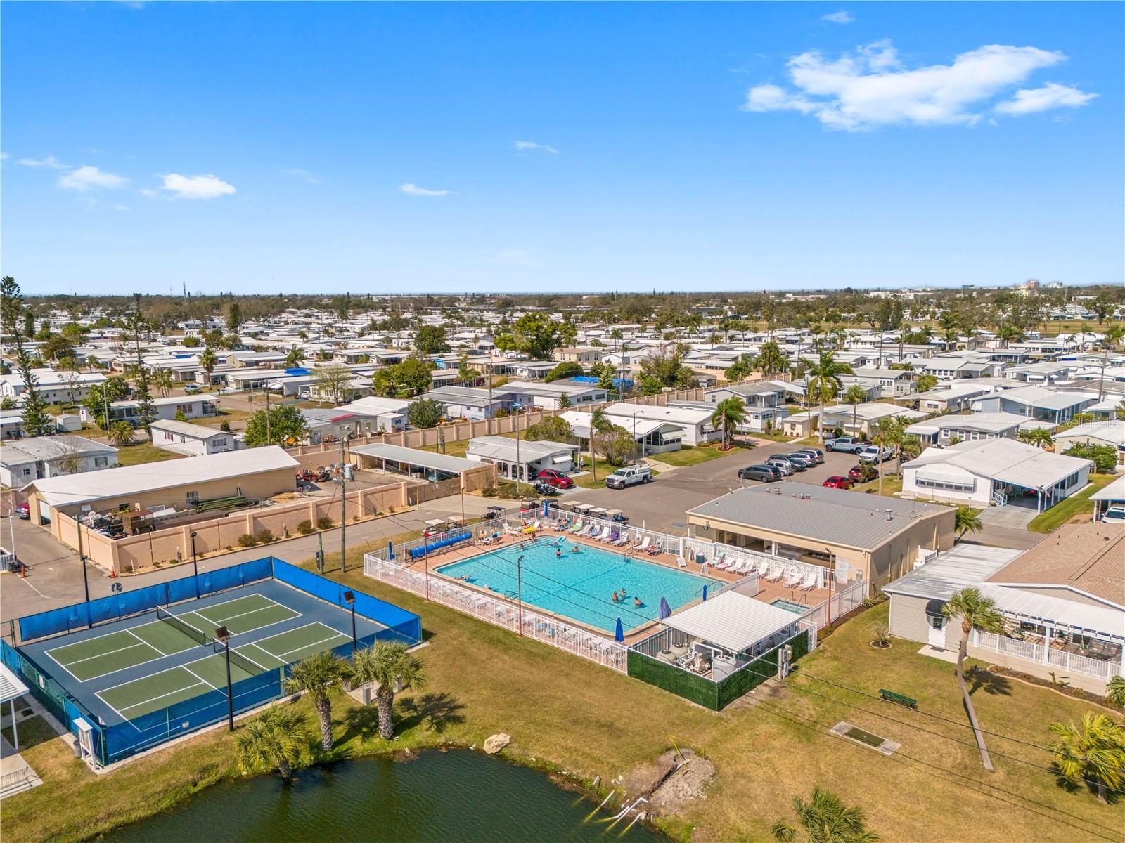 CASA LOMA MOBILEHOME - Residential