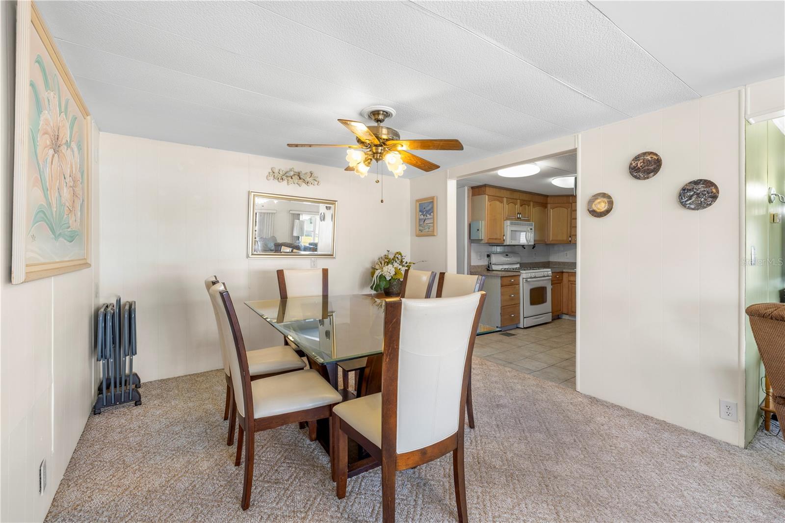 CASA LOMA MOBILEHOME - Residential