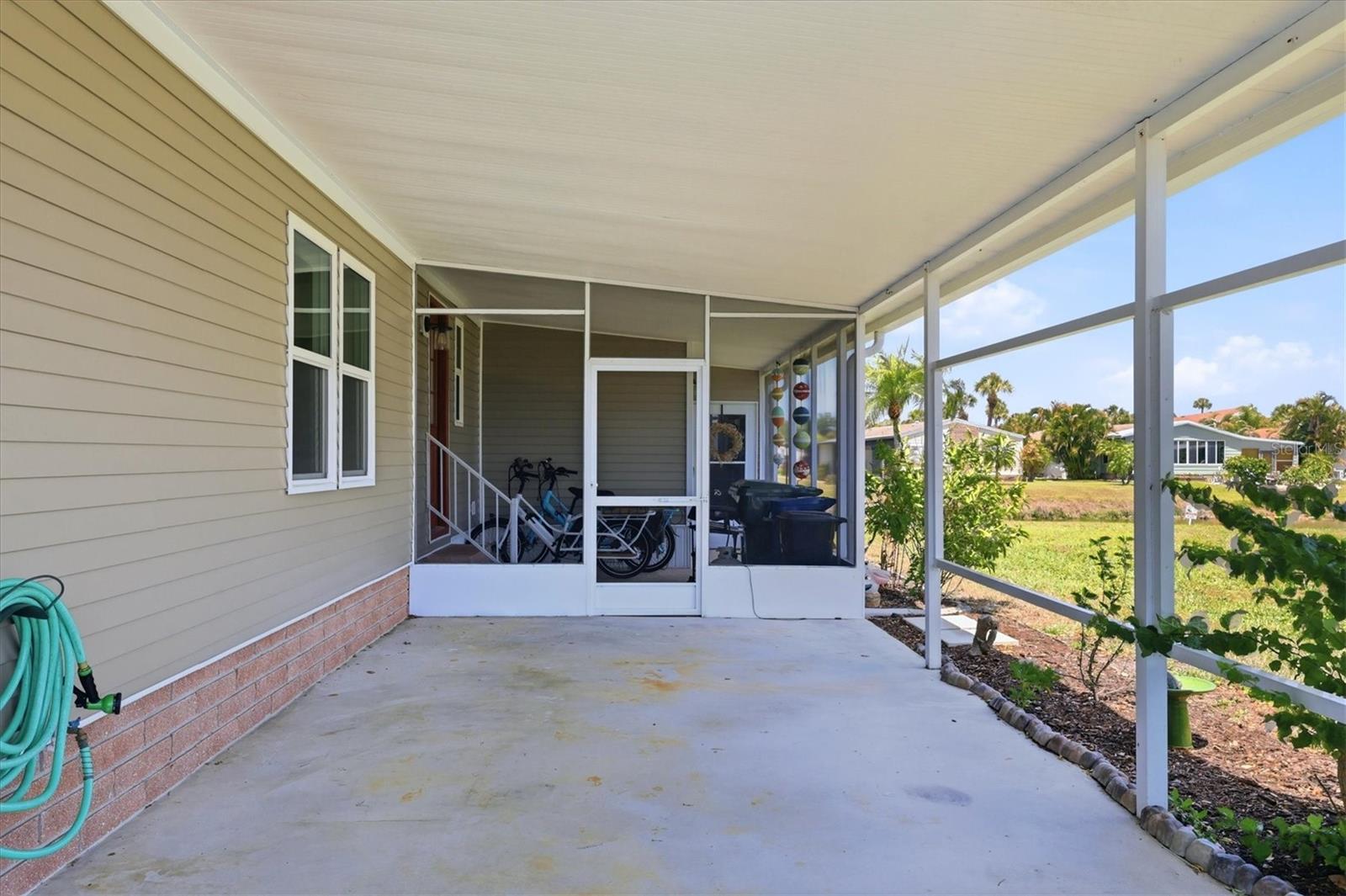 TANGERINE WOODS - Residential