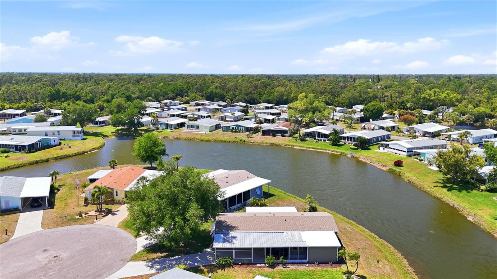 TANGERINE WOODS - Residential