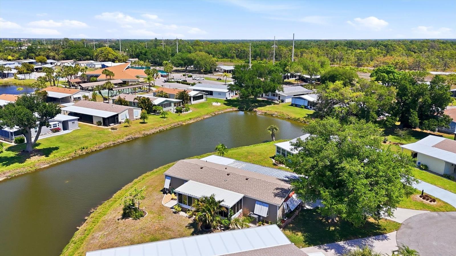 TANGERINE WOODS - Residential