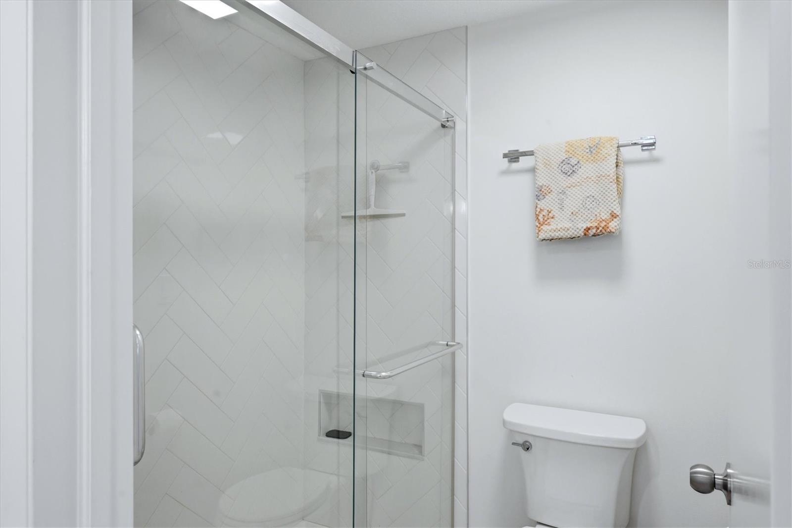 TANGERINE WOODS - Residential