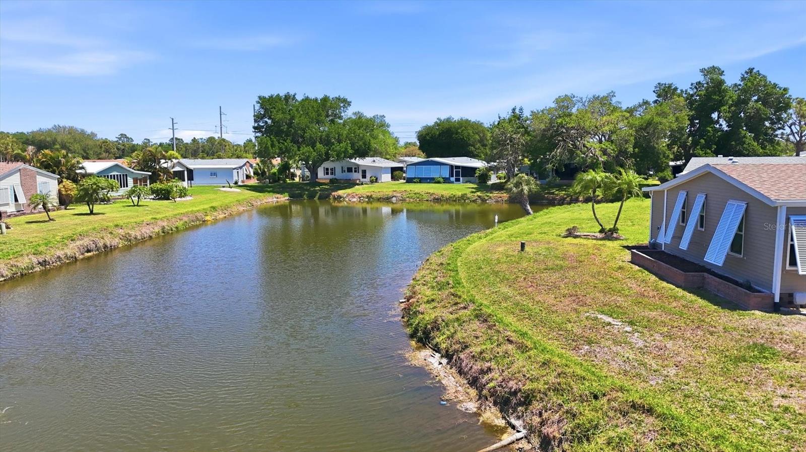 TANGERINE WOODS - Residential